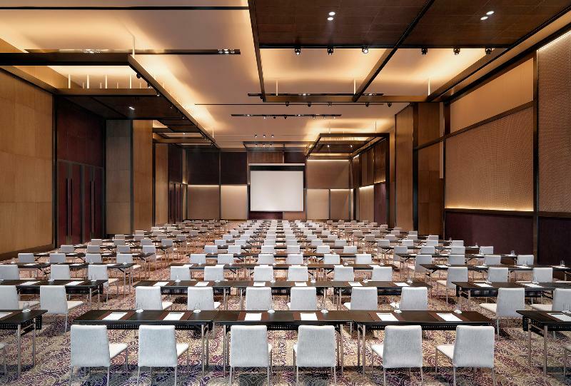Hyatt Regency Tianjin East Hotel Exterior foto